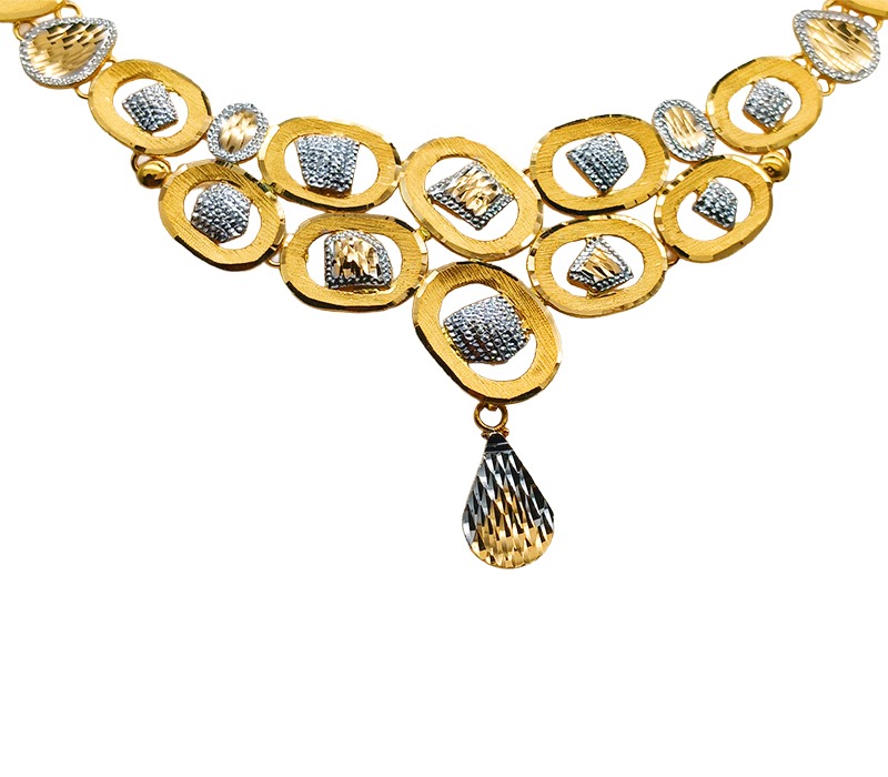 Casting necklace