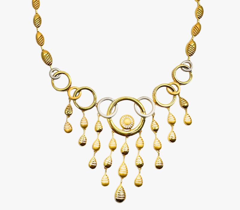 Casting necklace